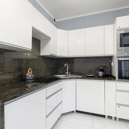 Kapitanski Mostek Pet-friendly By Renters דירה *